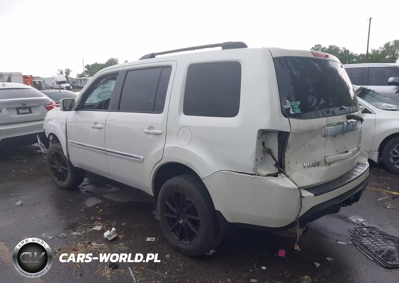2014 Honda Pilot Touring VIN:5FNYF4H91EB041595 - 3