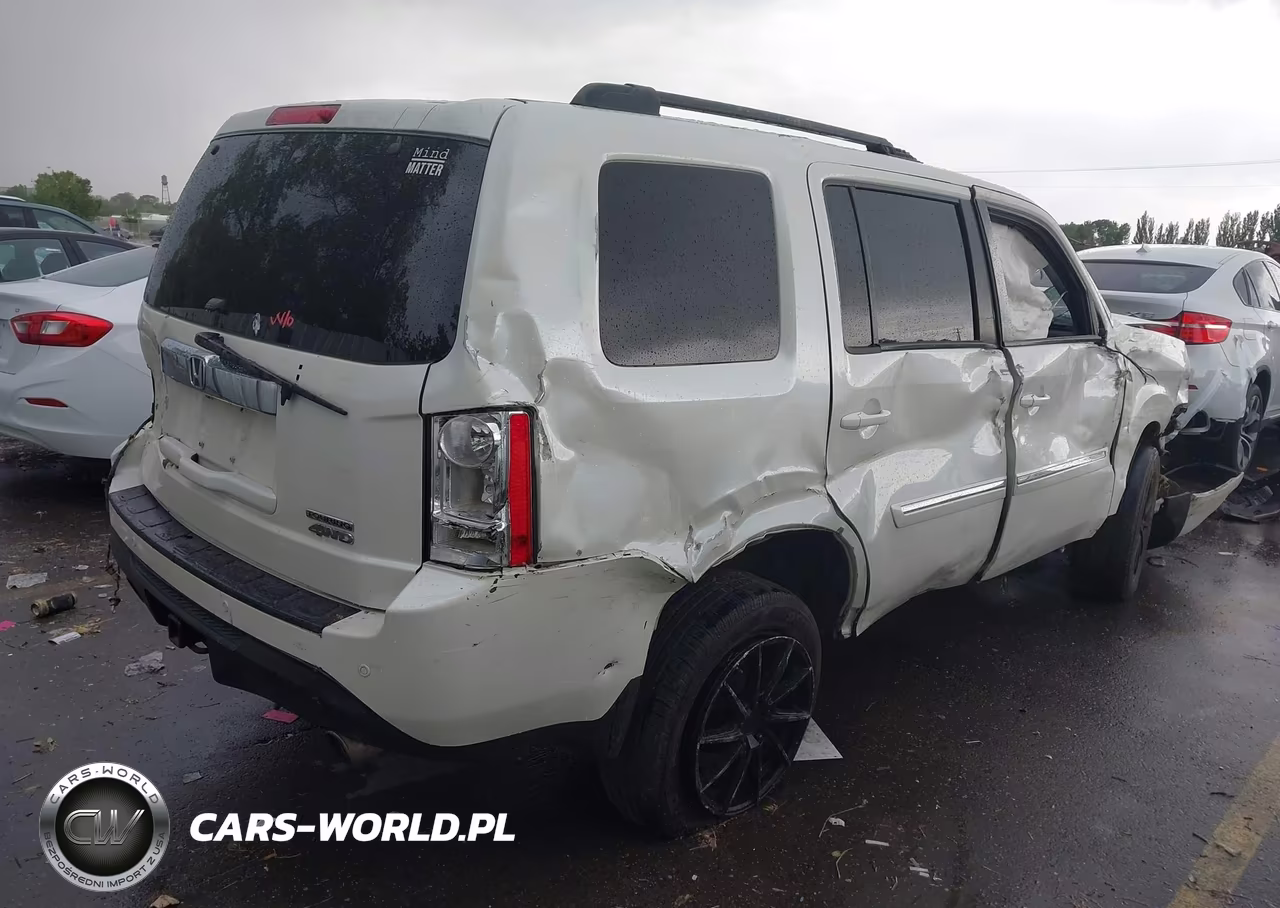 2014 Honda Pilot Touring VIN:5FNYF4H91EB041595 - 4