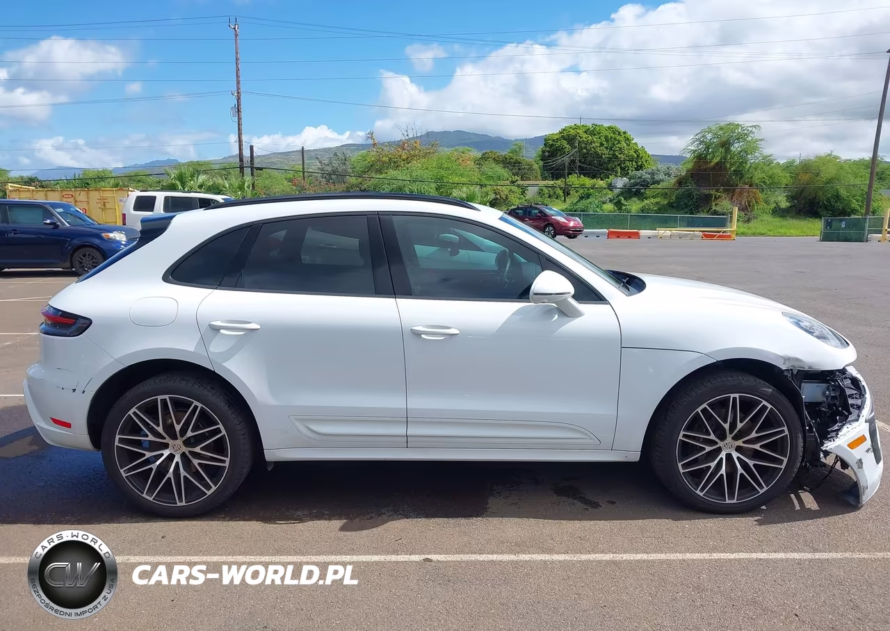 2024 Porsche Macan T VIN:WP1AA2A51RLB13666 - 14