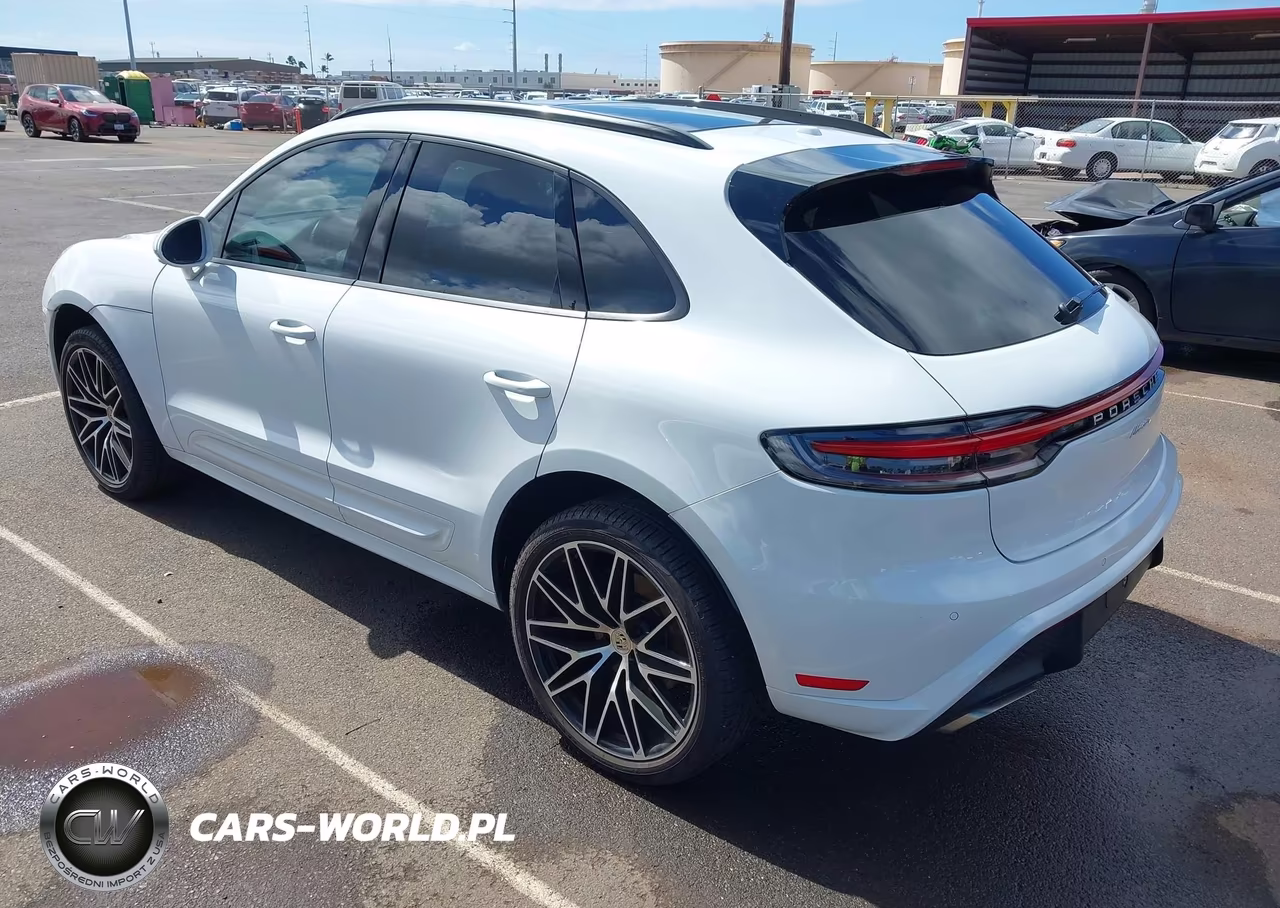 2024 Porsche Macan T VIN:WP1AA2A51RLB13666 - 3