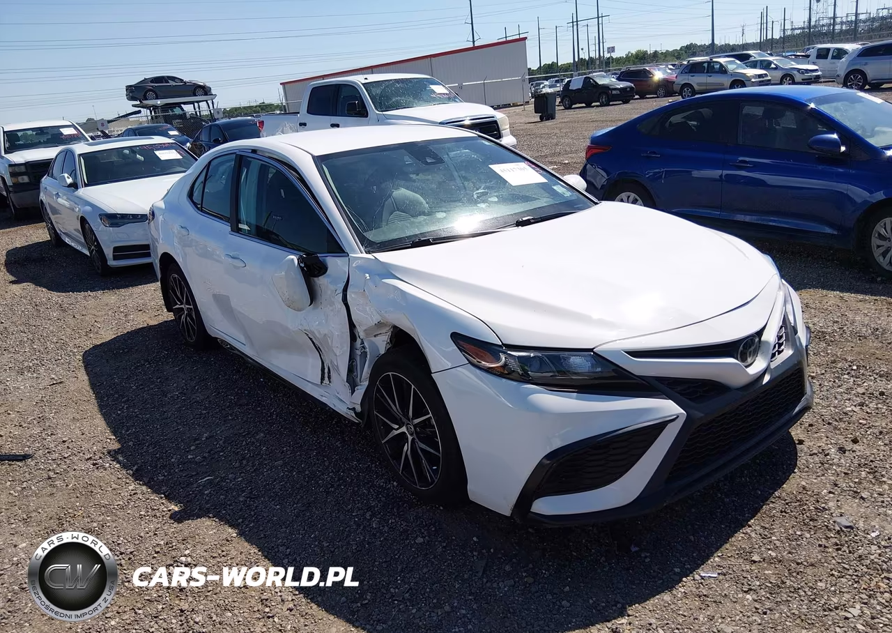 2021 Toyota Camry Se – zdjęcie 1 z 16
