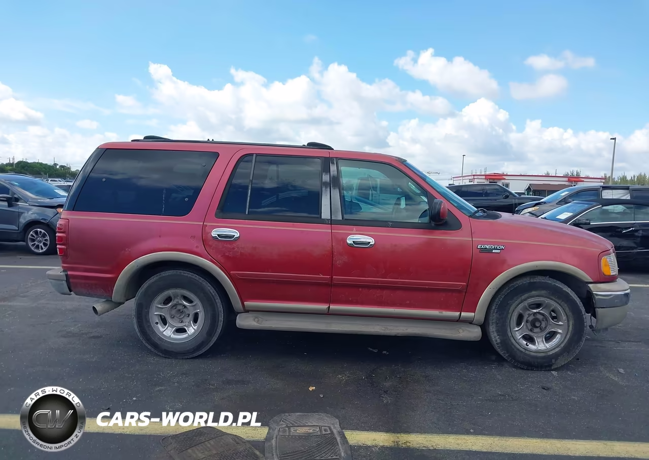 2000 Ford Expedition Eddie Bauer VIN:1FMRU1762YLA33535 - 13