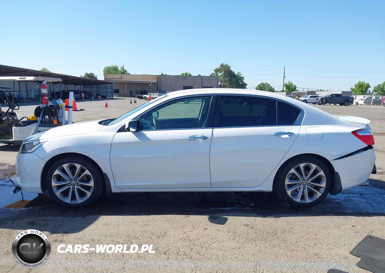 2013 Honda Accord Sport VIN:1HGCR2F55DA105779 - 14