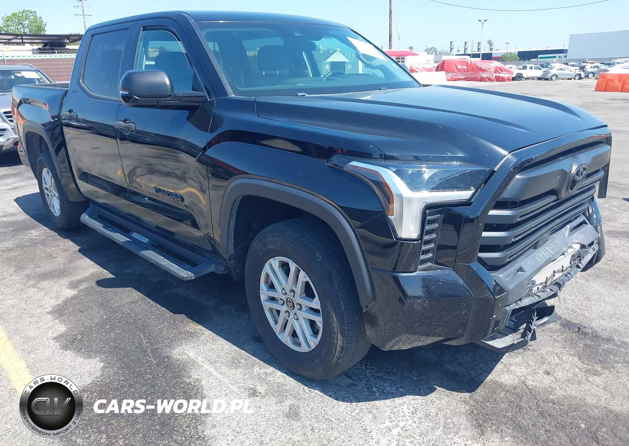 2023 Toyota Tundra Sr5 – zdjęcie 1 z 16
