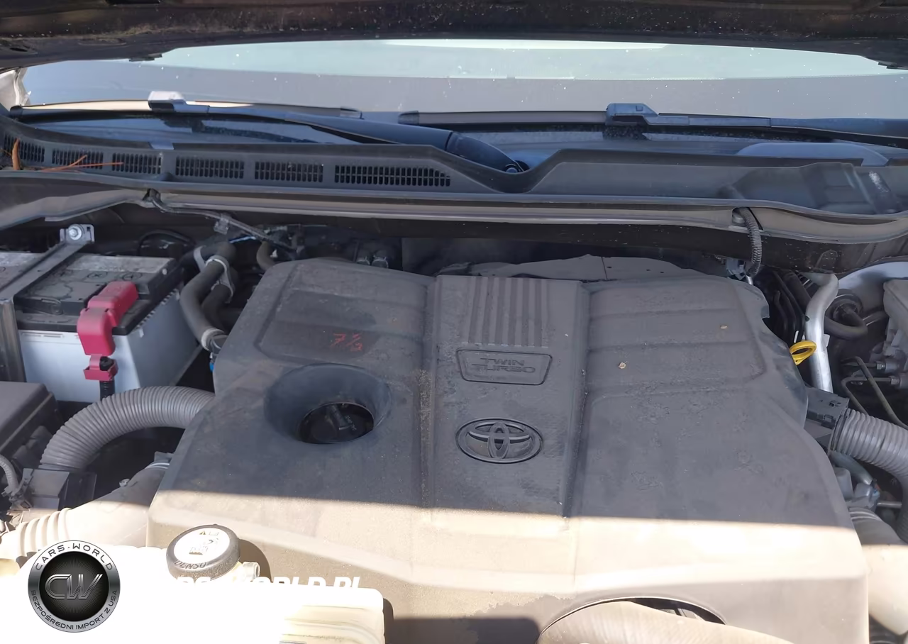 2023 Toyota Tundra Sr5 VIN:5TFLA5DB8PX110721 - 10
