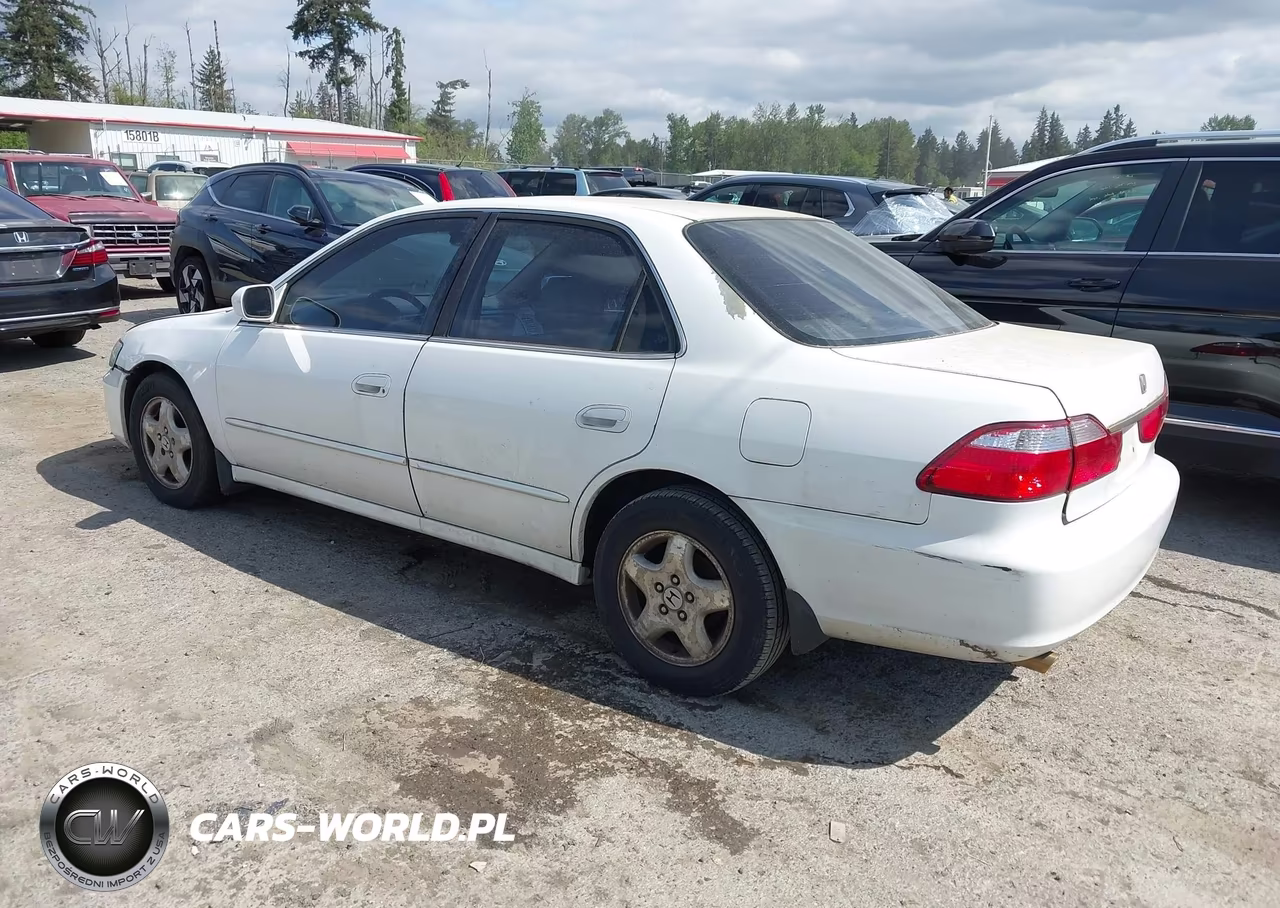1998 Honda Accord Ex V6 VIN:1HGCG1653WA070033 - 3