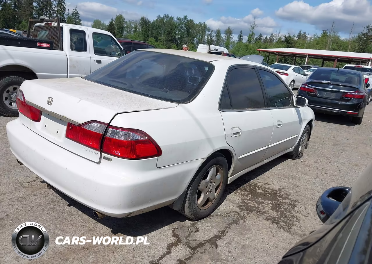 1998 Honda Accord Ex V6 VIN:1HGCG1653WA070033 - 4