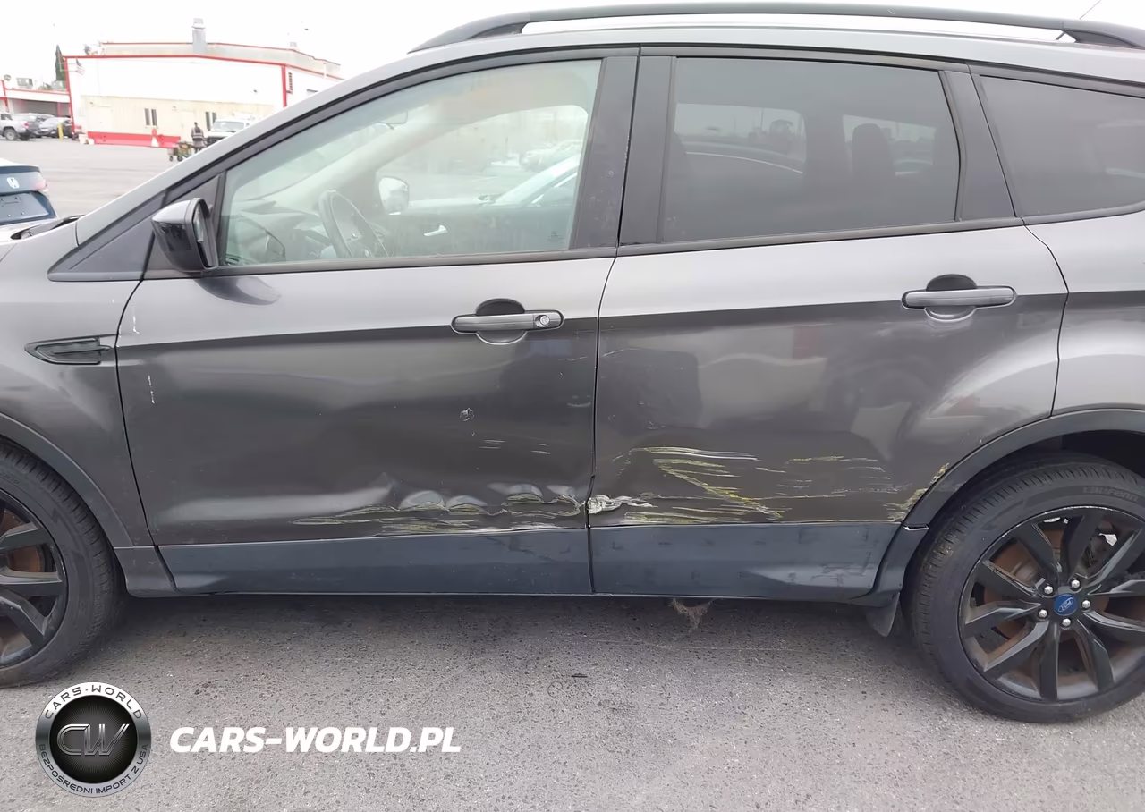 2017 Ford Escape Se VIN:1FMCU0GD5HUE96665 - 6