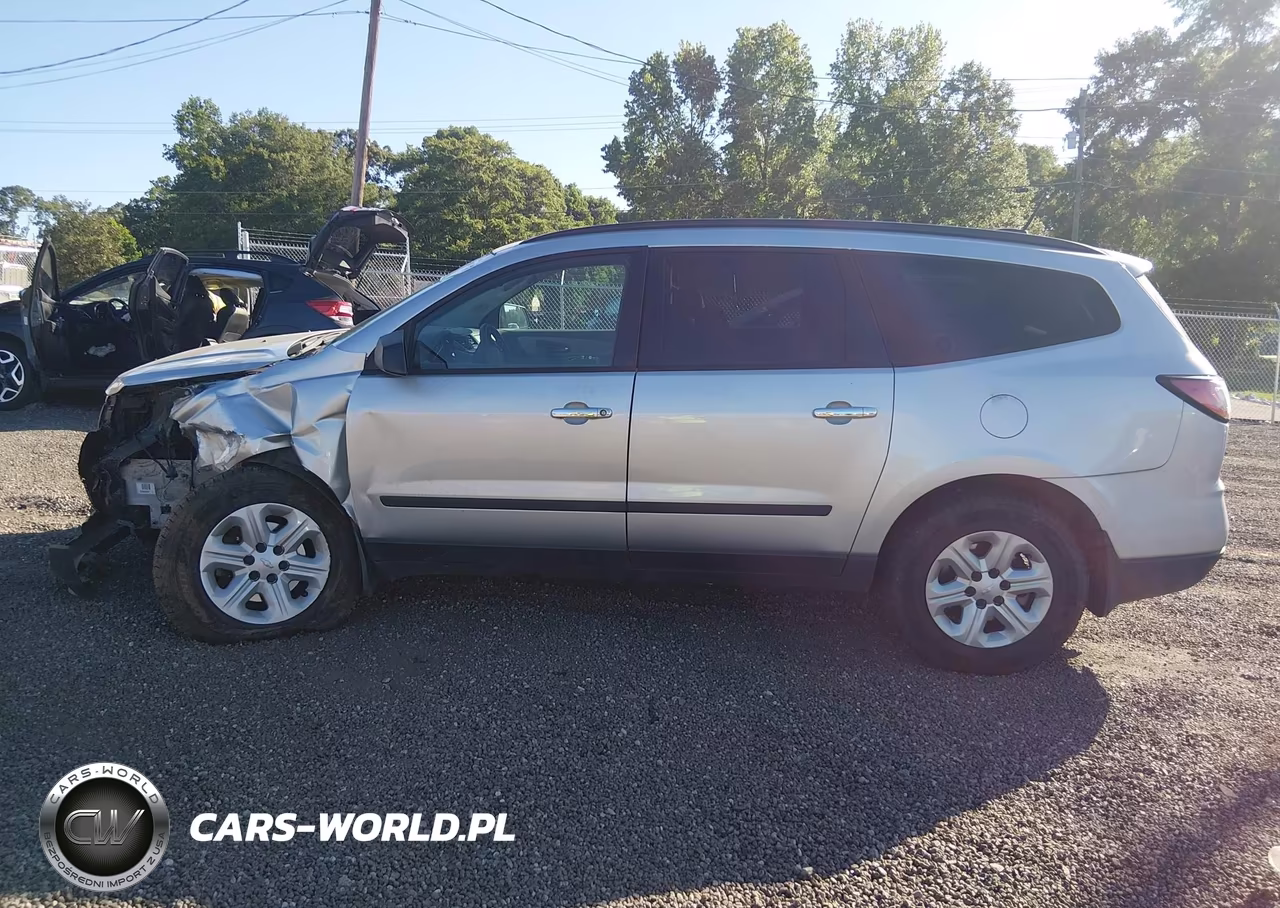 2017 Chevrolet Traverse Ls VIN:1GNKRFKDXHJ226142 - 15