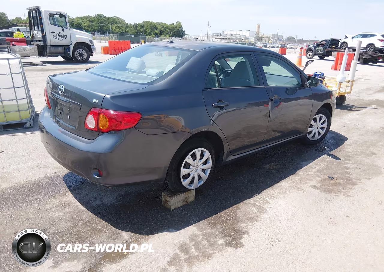 2010 Toyota Corolla Le VIN:1NXBU4EE4AZ340900 - 4