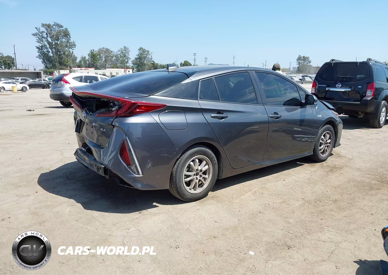 2021 Toyota Prius Prime Xle VIN:JTDKAMFP2M3171483 - 4