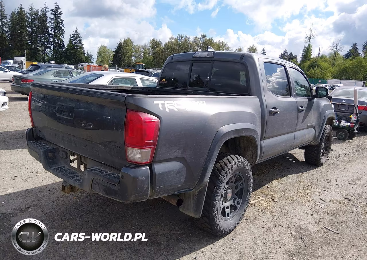 2016 Toyota Tacoma Trd Off Road VIN:3TMCZ5AN1GM031226 - 4