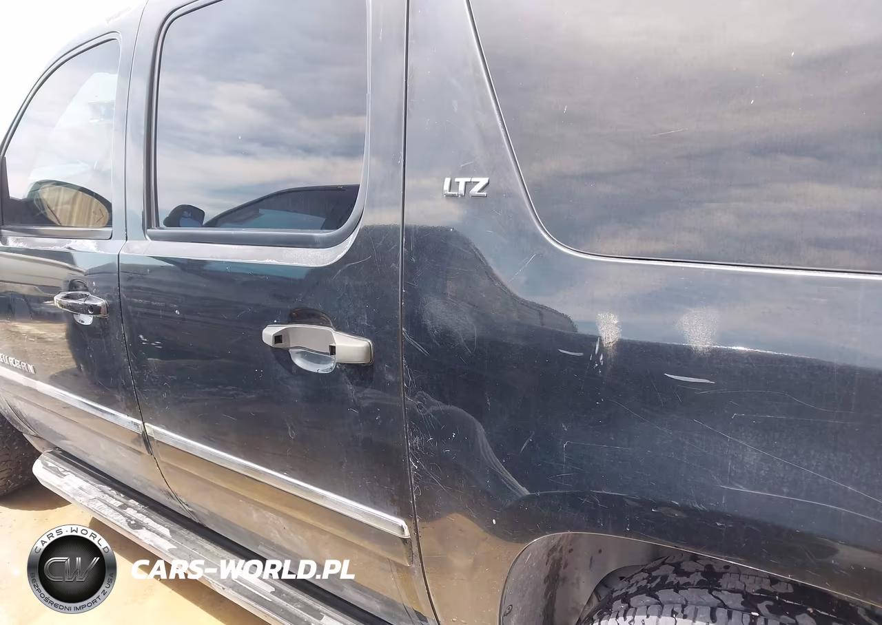2009 Chevrolet Suburban 1500 Ltz VIN:1GNFC360X9J125998 - 6
