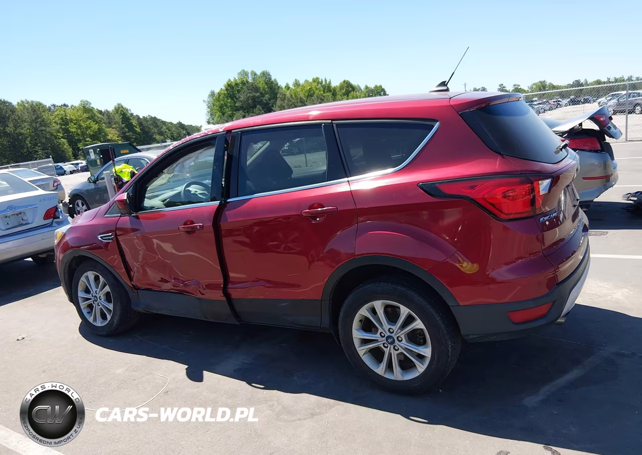 2019 Ford Escape Se VIN:1FMCU0GD1KUB95575 - 14