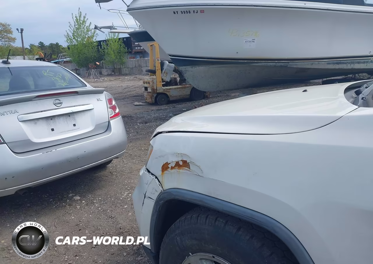 2012 Jeep Grand Cherokee Laredo VIN:1C4RJFAG8CC155000 - 14