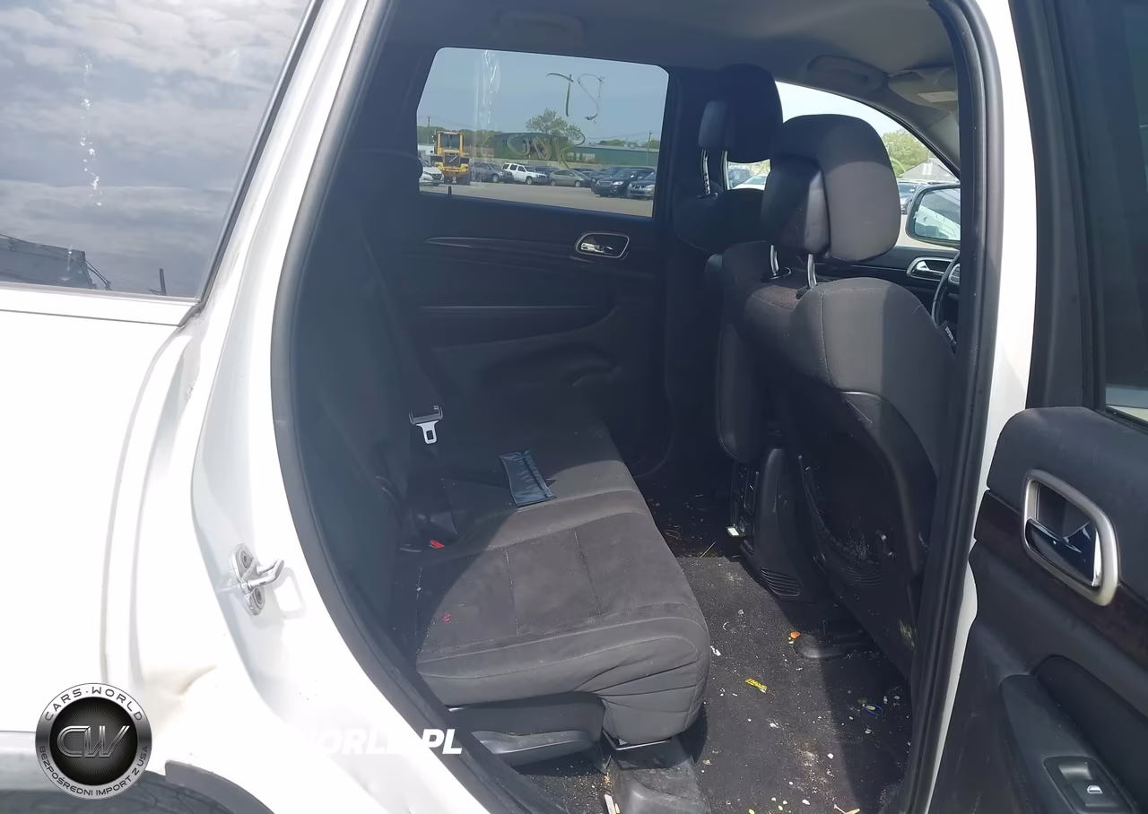 2012 Jeep Grand Cherokee Laredo VIN:1C4RJFAG8CC155000 - 8