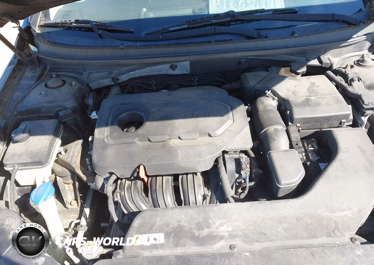 2016 Hyundai Sonata Limited VIN:5NPE34AF4GH401264 - 10