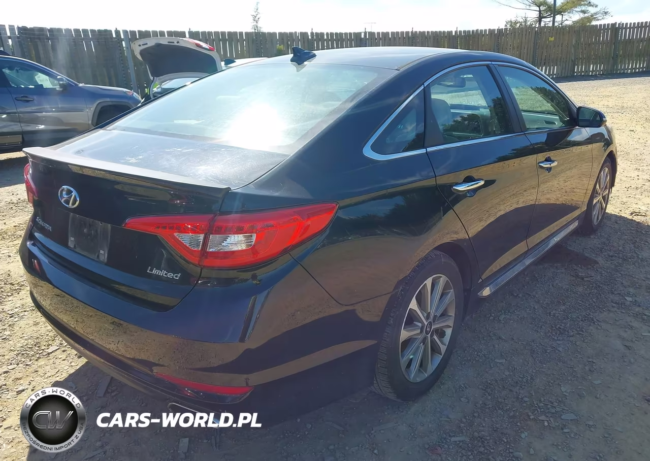 2016 Hyundai Sonata Limited VIN:5NPE34AF4GH401264 - 4