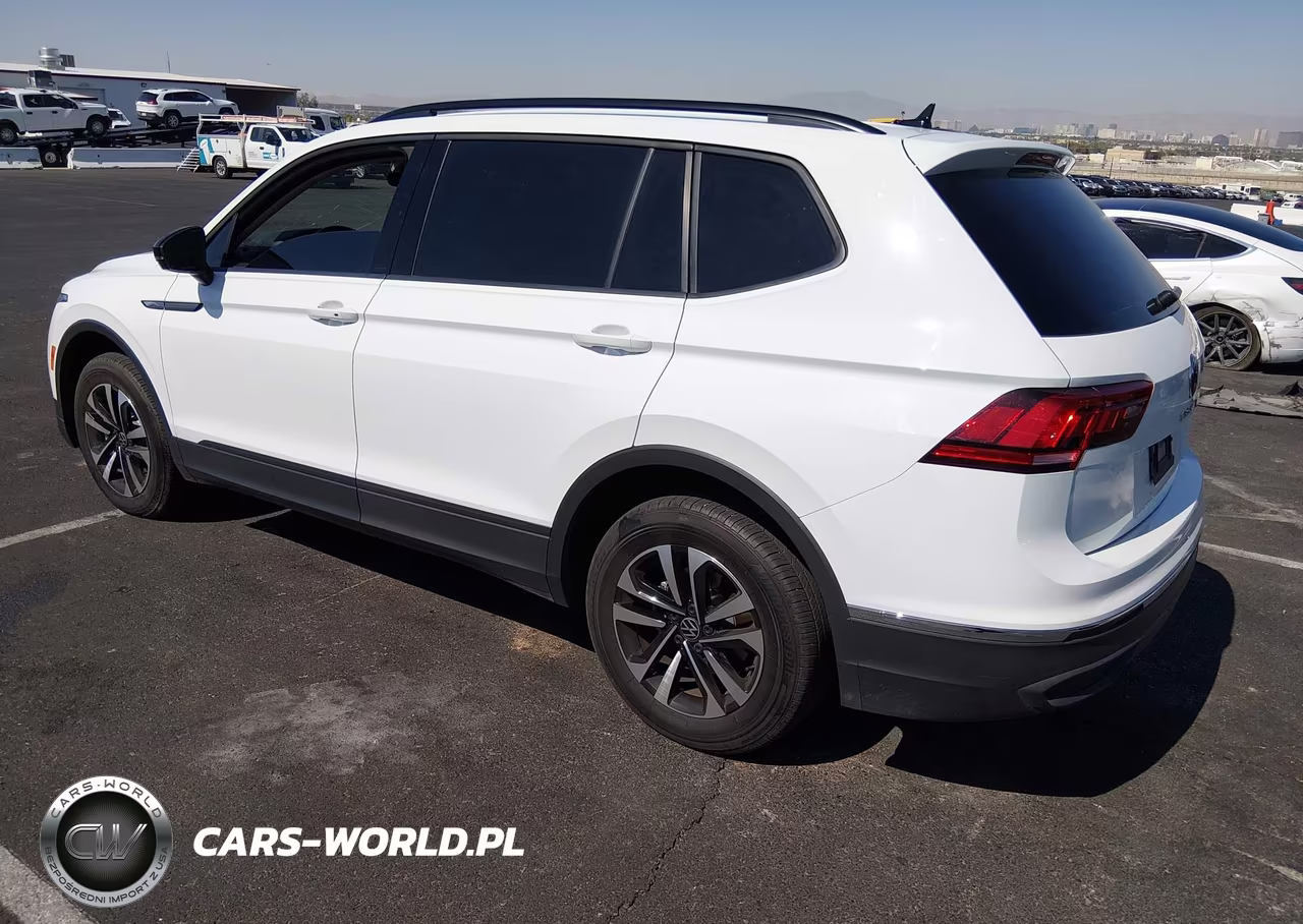 2023 Volkswagen Tiguan 2.0T S VIN:3VVRB7AX5PM047104 - 3