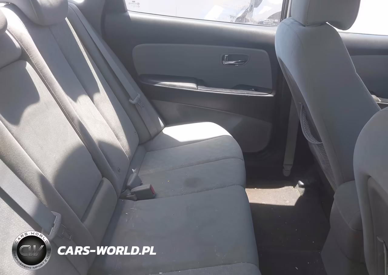 2010 Hyundai Elantra Gls VIN:KMHDU4AD2AU829897 - 8