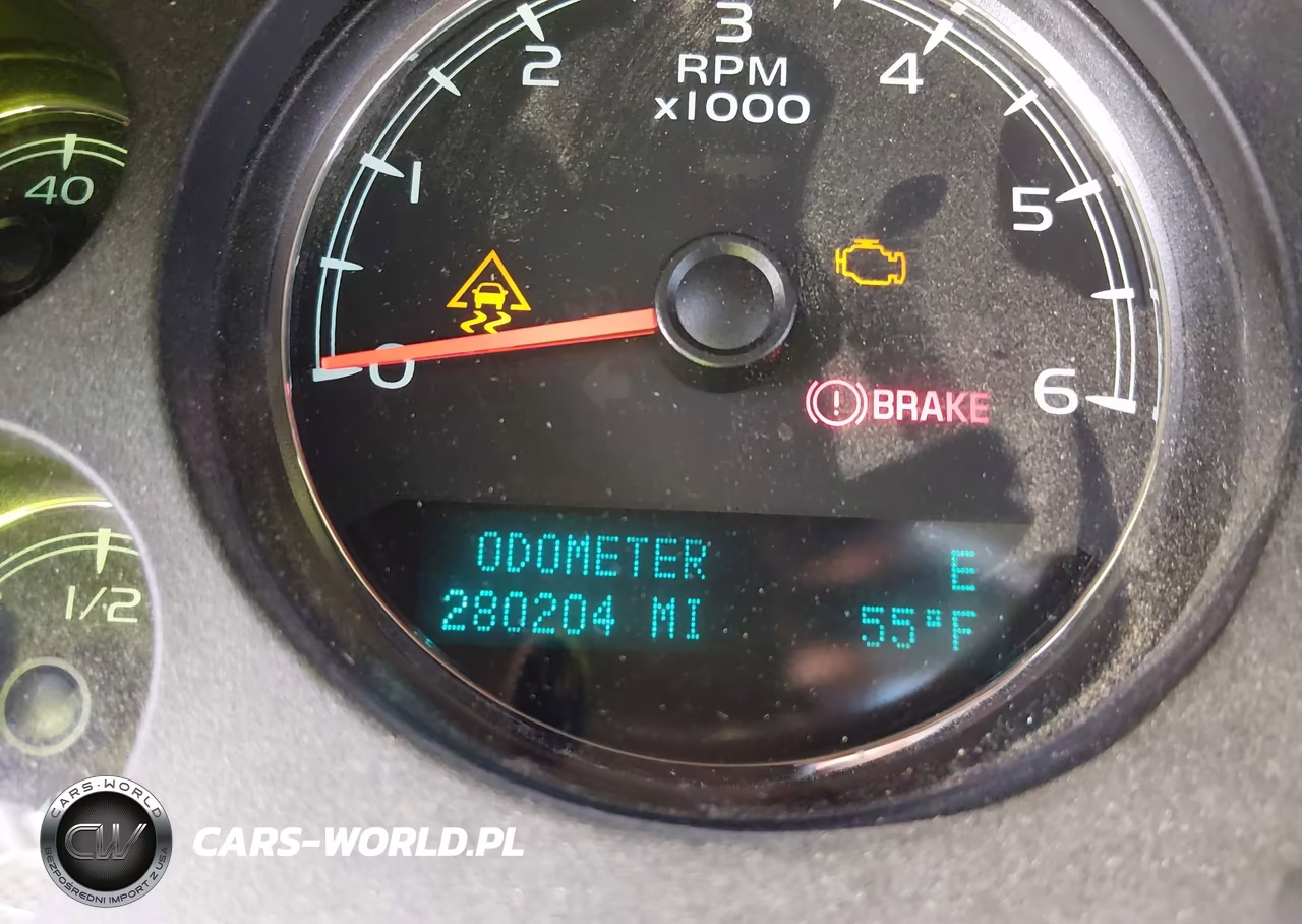 2011 Chevrolet Tahoe Lt VIN:1GNSCBE0XBR262022 - 15