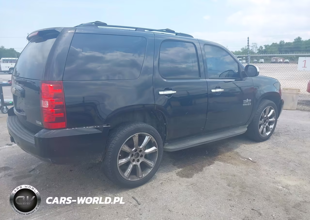 2011 Chevrolet Tahoe Lt VIN:1GNSCBE0XBR262022 - 4