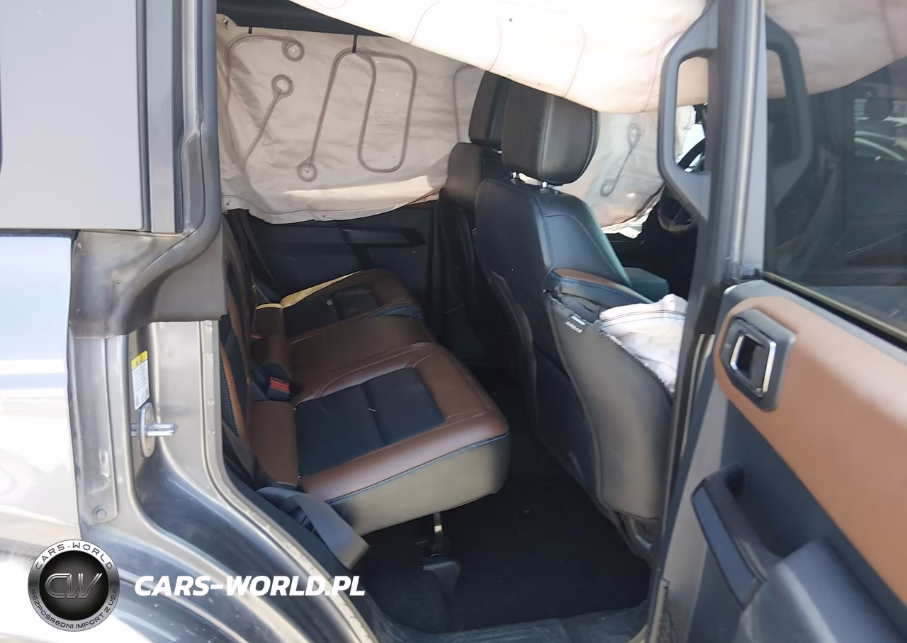 2024 Ford Bronco Outer Banks VIN:1FMDE8BH5RLB39942 - 8