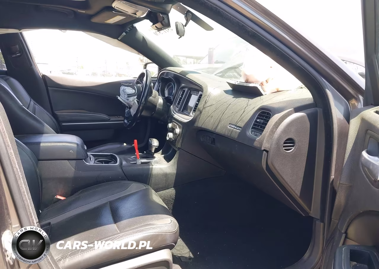 2020 Dodge Charger Sxt Rwd VIN:2C3CDXBG7LH204366 - 5