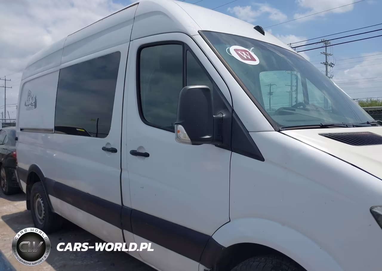 2017 Mercedes-Benz Sprinter 2500 Standard Roof V6 VIN:WD3PE7CD9HP376040 - 13