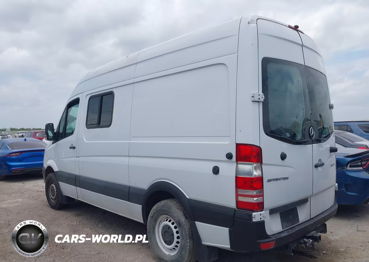 2017 Mercedes-Benz Sprinter 2500 Standard Roof V6 VIN:WD3PE7CD9HP376040 - 3