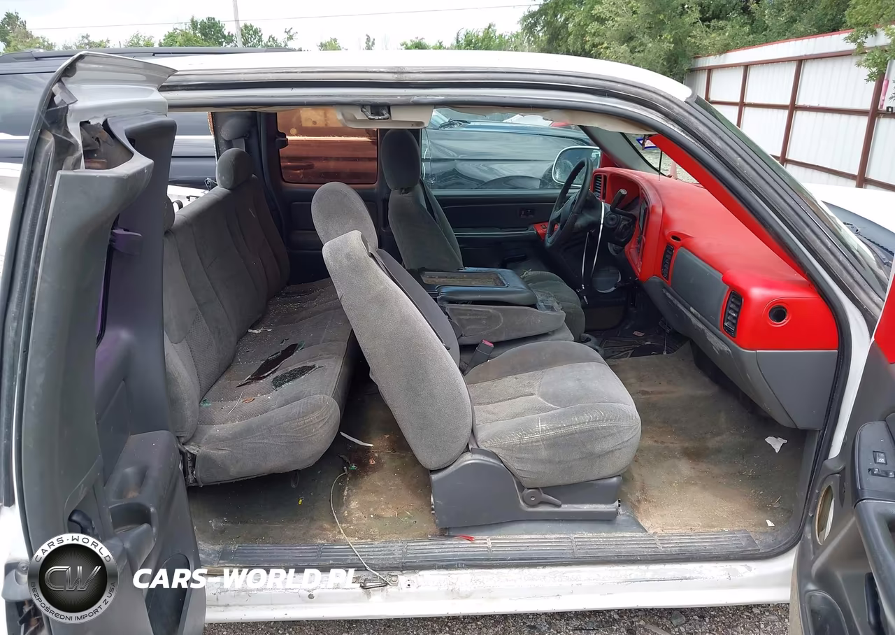 2004 Chevrolet Silverado 1500 Ls VIN:1GCEC19V04Z346777 - 12