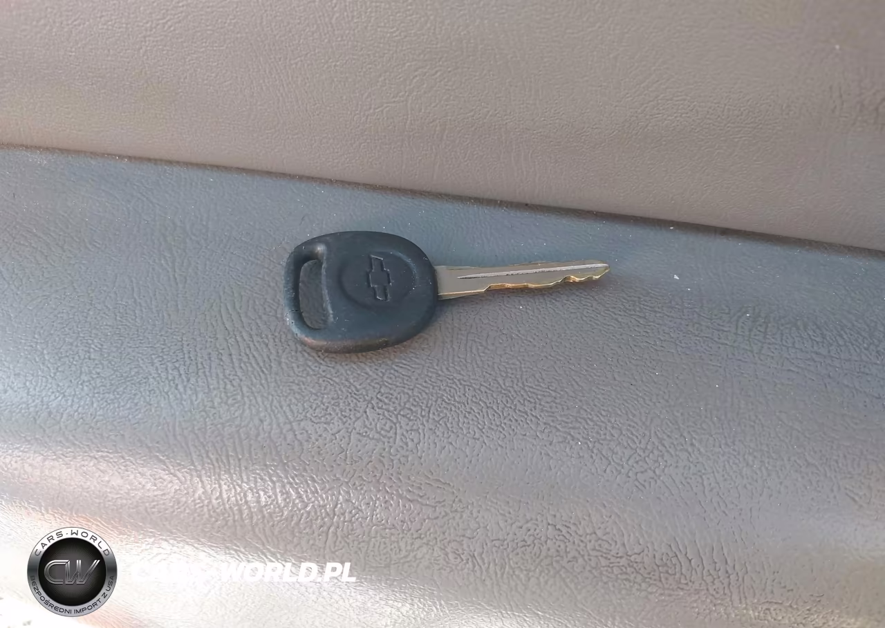 2004 Chevrolet Tahoe Z71 VIN:1GNEK13Z64R145004 - 11
