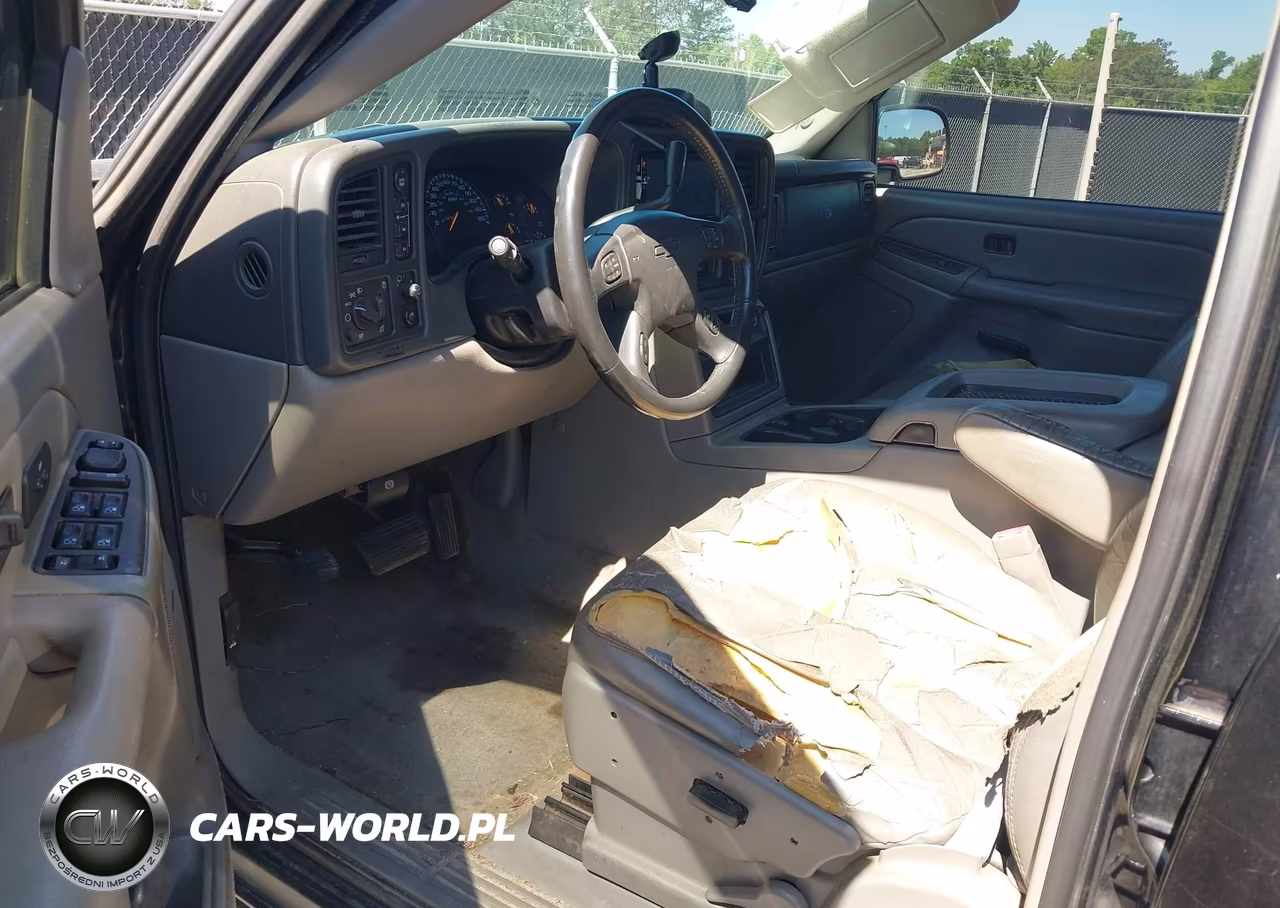 2004 Chevrolet Tahoe Z71 VIN:1GNEK13Z64R145004 - 5