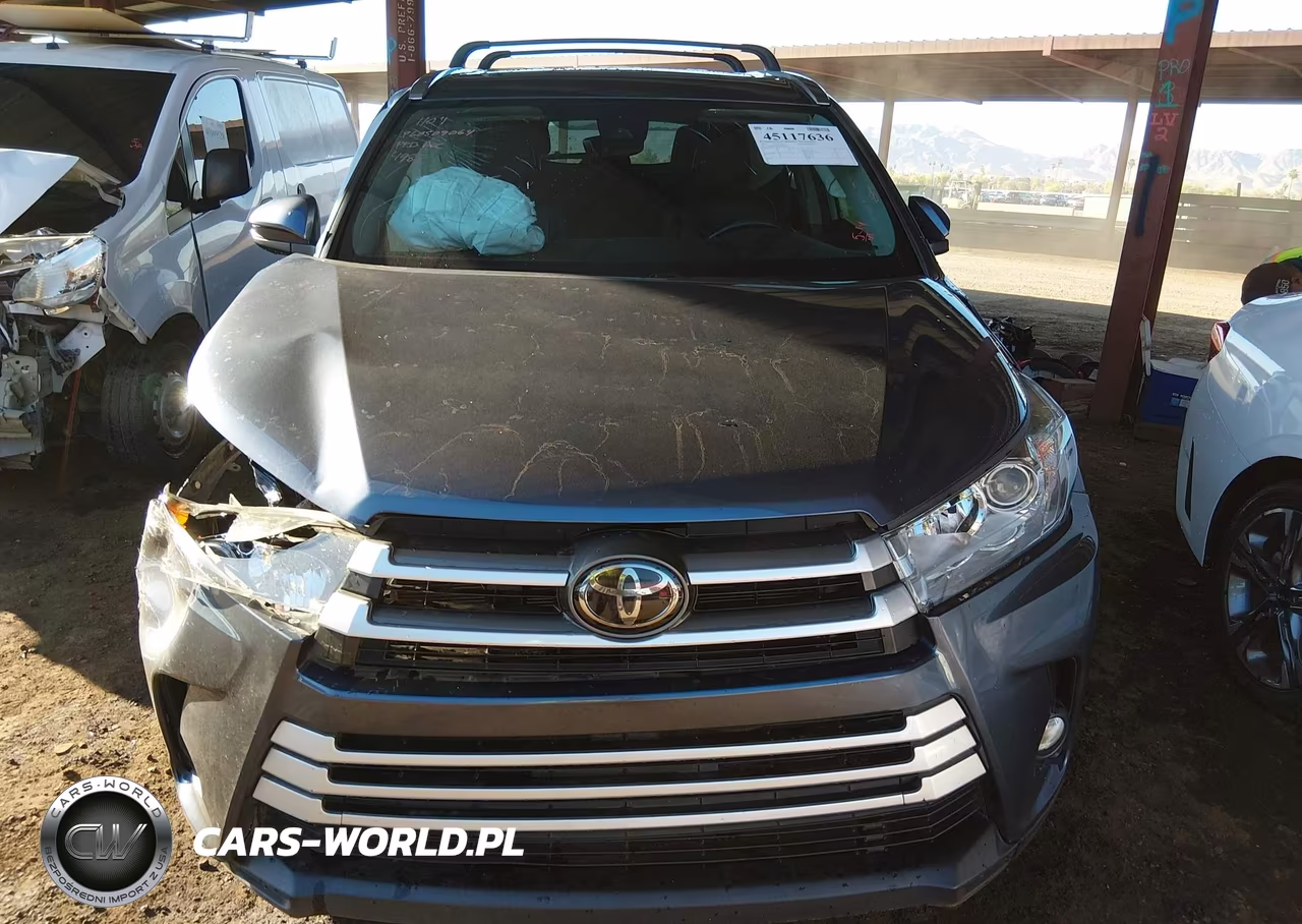 2018 Toyota Highlander Xle VIN:5TDKZRFH2JS244988 - 11