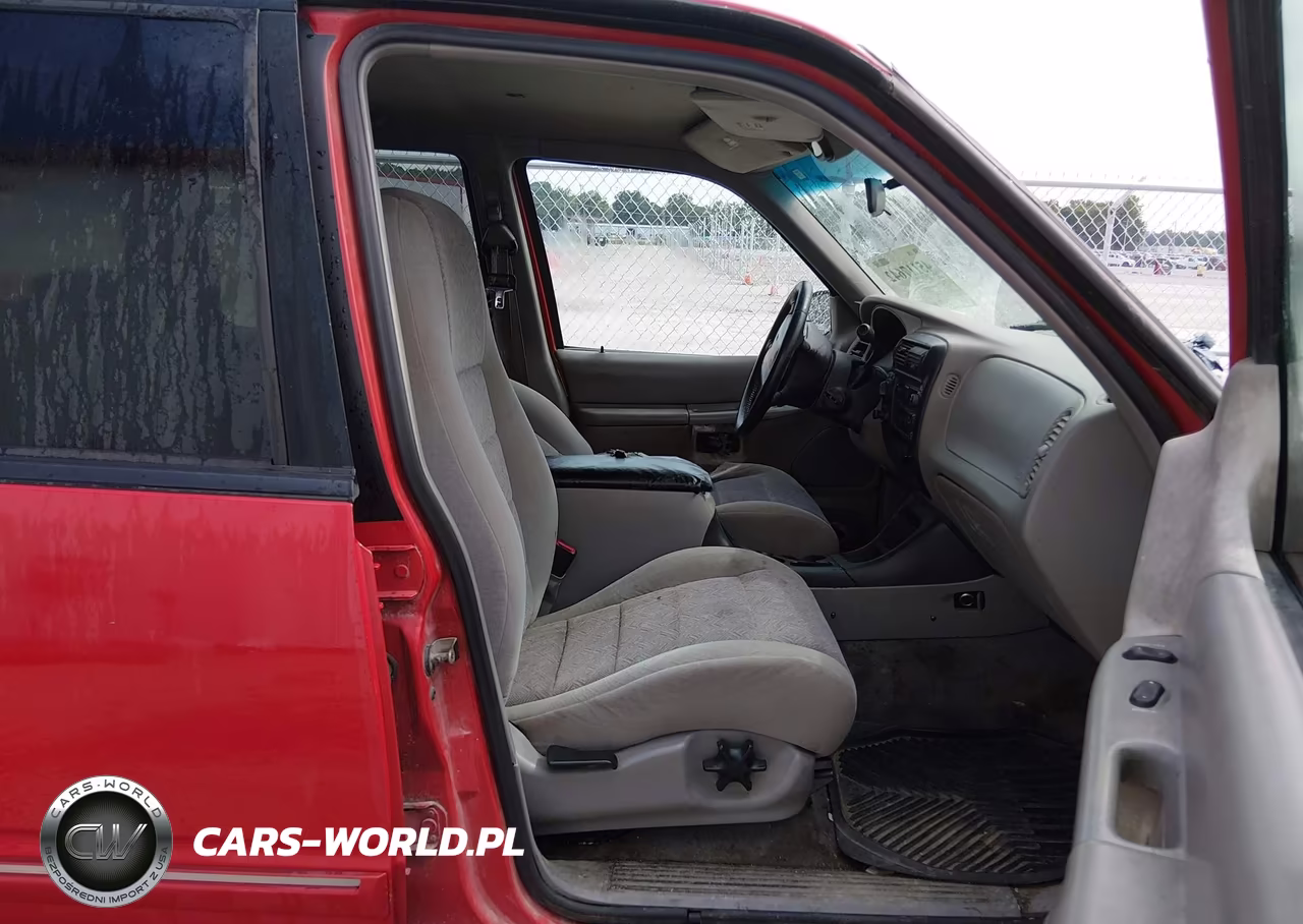 1999 Ford Explorer Eddie Bauer-Limited-Xlt VIN:1FMZU34E0XUB07308 - 5