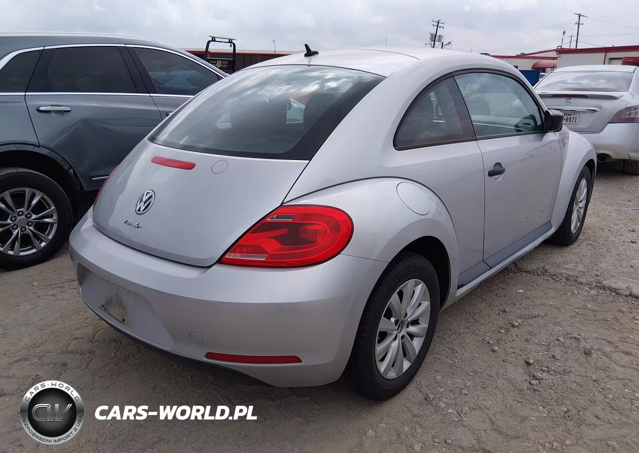 2014 Volkswagen Beetle 1.8T Entry VIN:3VWF17AT8EM642864 - 4