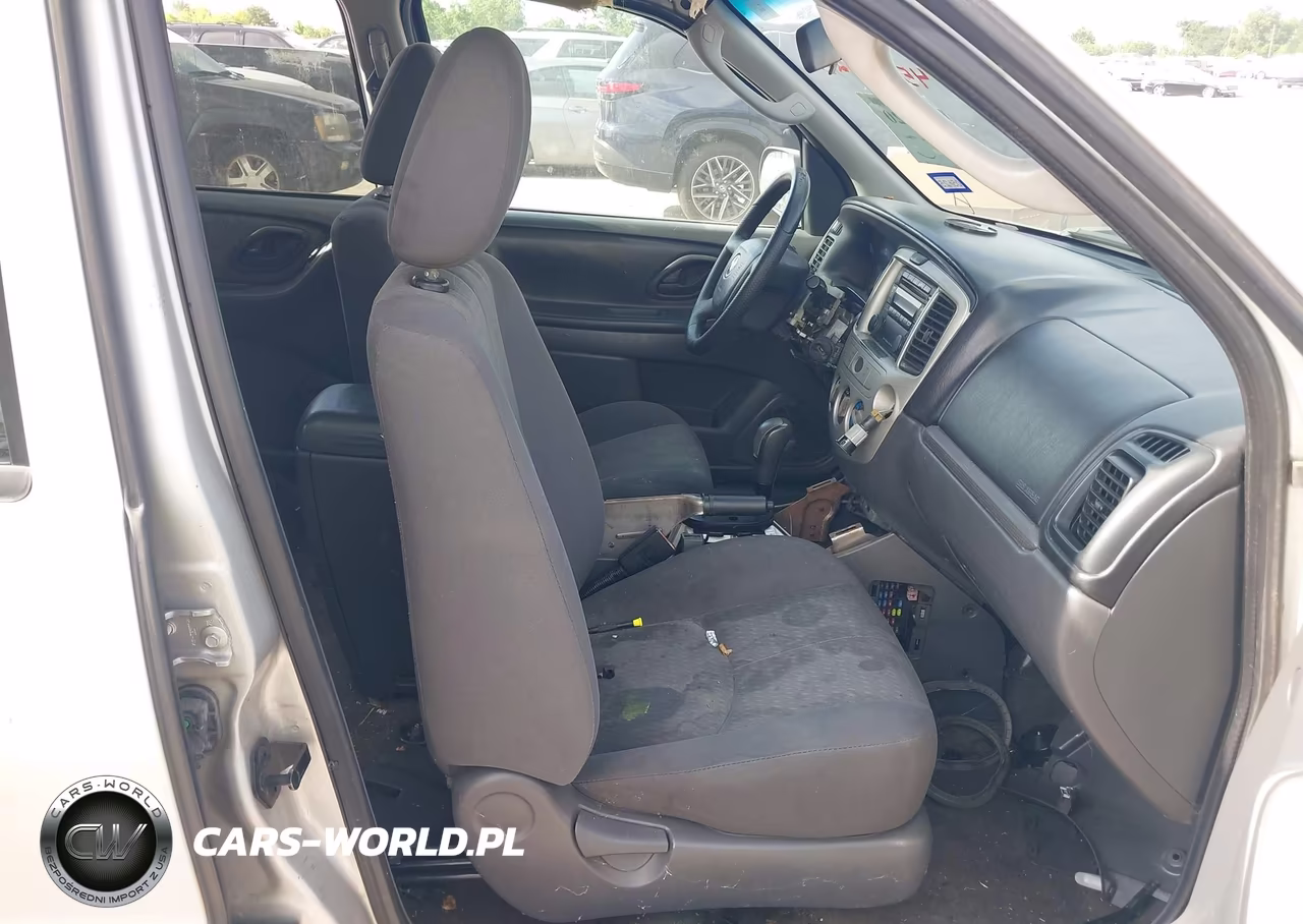 2006 Mazda Tribute I VIN:4F2YZ02Z46KM23603 - 5