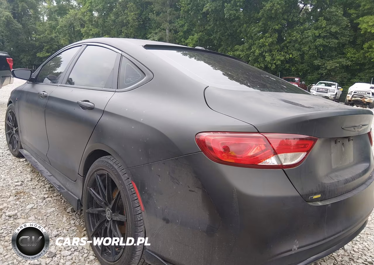 2015 Chrysler 200 Limited VIN:1C3CCCAB2FN594855 - 3