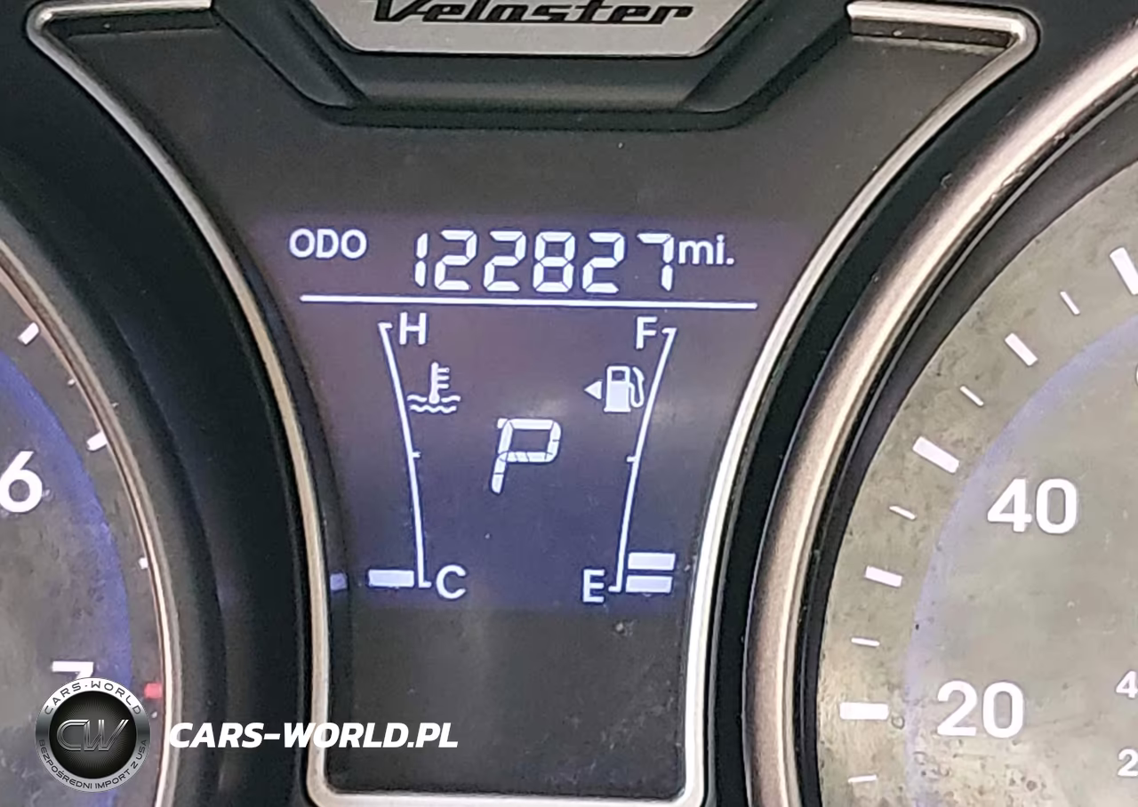 2013 Hyundai Veloster Turbo W-Blue VIN:KMHTC6AE6DU105878 - 15
