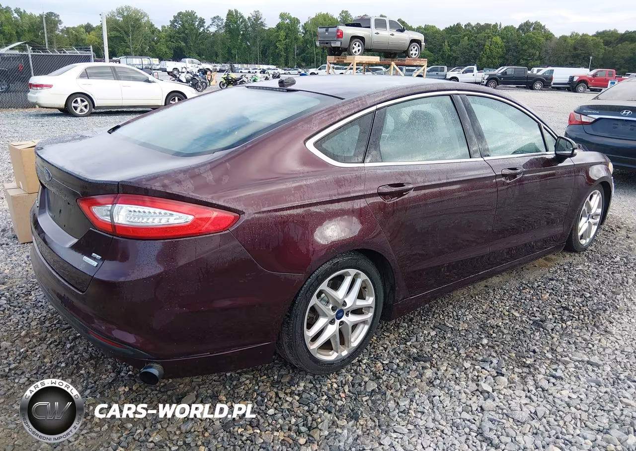 2013 Ford Fusion Se VIN:3FA6P0HR3DR326685 - 4