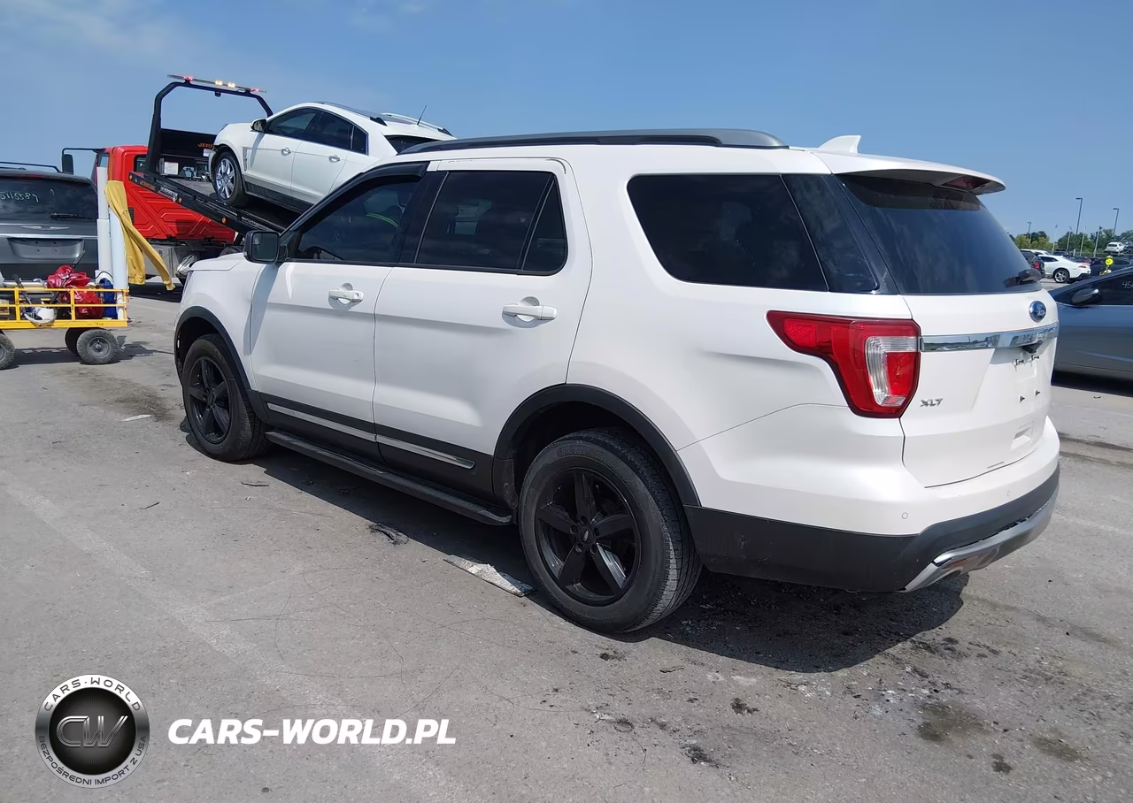 2016 Ford Explorer Xlt VIN:1FM5K8DH4GGA57474 - 3
