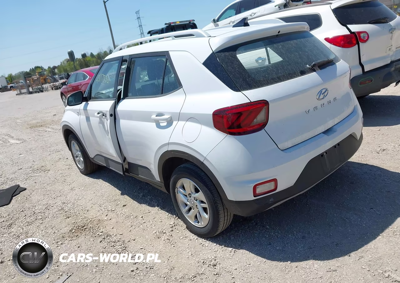 2020 Hyundai Venue Sel VIN:KMHRC8A36LU025158 - 3