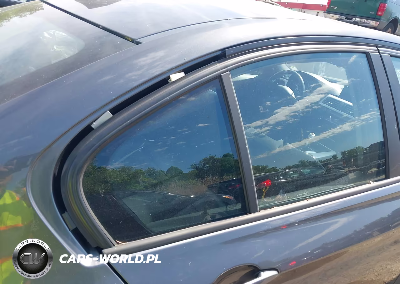 2013 BMW 328I xDrive VIN:WBA3B3C52DF543690 - 14