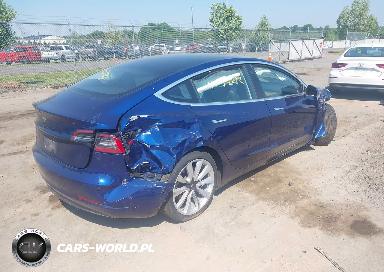 2018 Tesla Model 3 Long Range-Mid Range VIN:5YJ3E1EA4JF049730 - 4