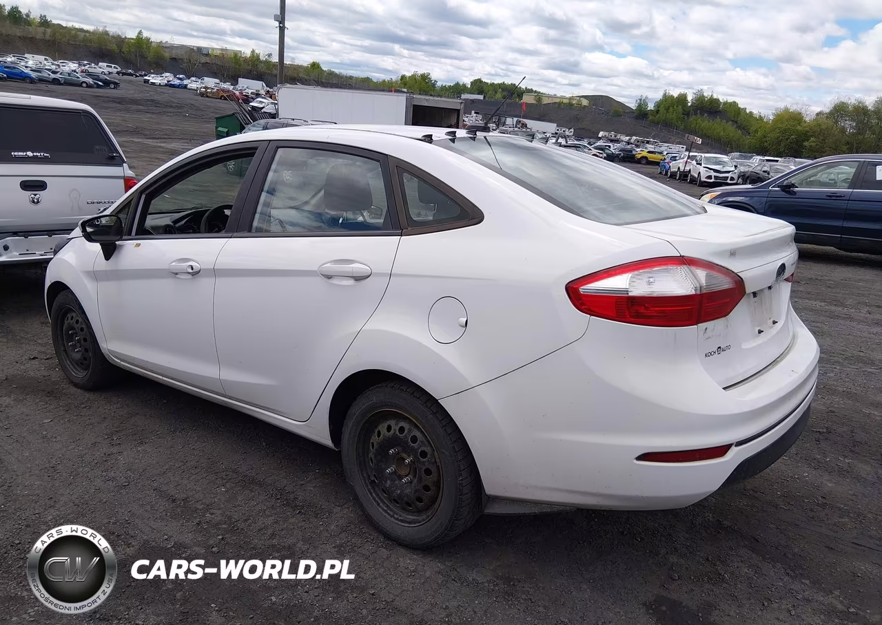 2016 Ford Fiesta S VIN:3FADP4AJ0GM120566 - 3