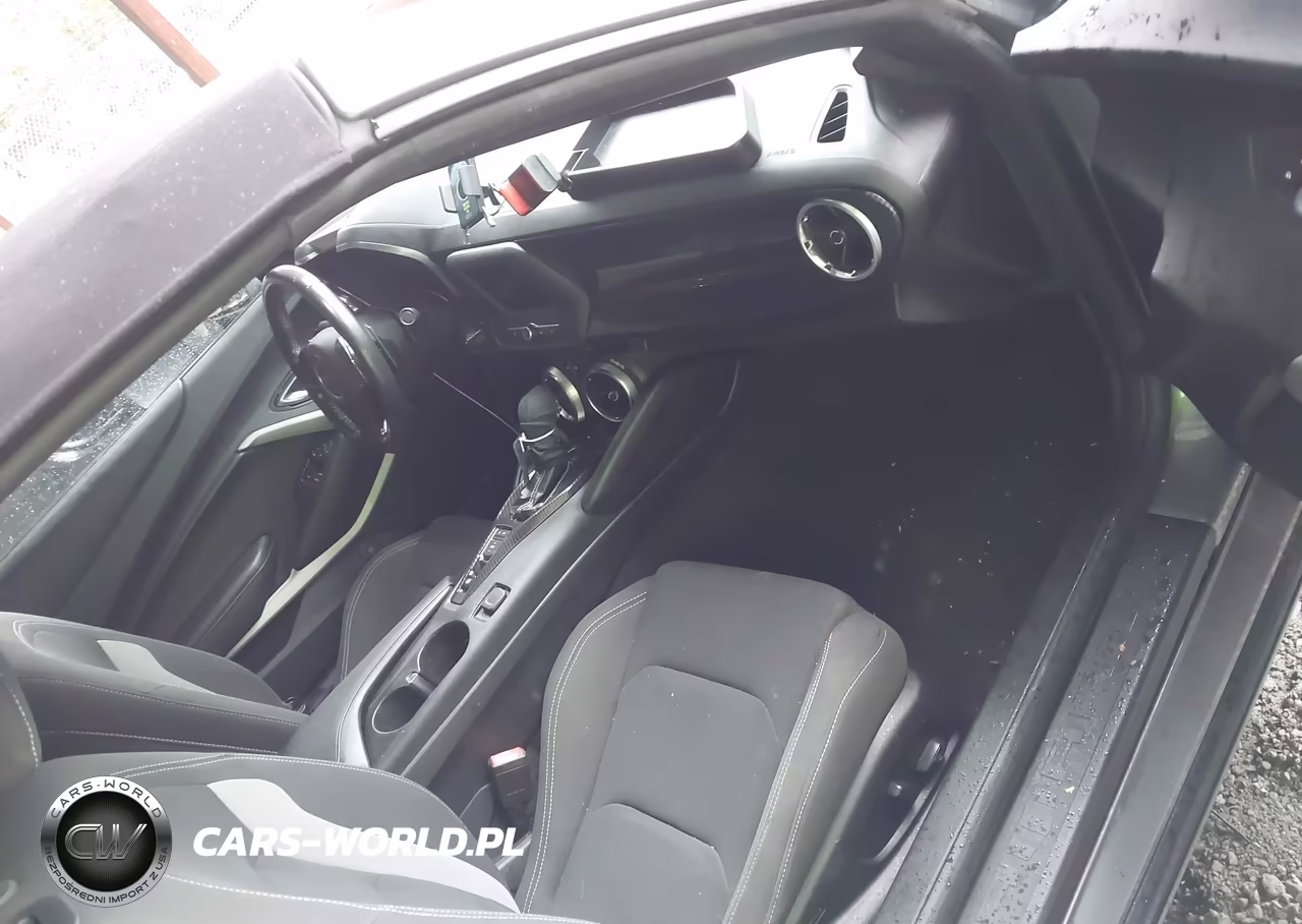 2020 Chevrolet Camaro Rwd 1Lt VIN:1G1FB3DX1L0120156 - 5