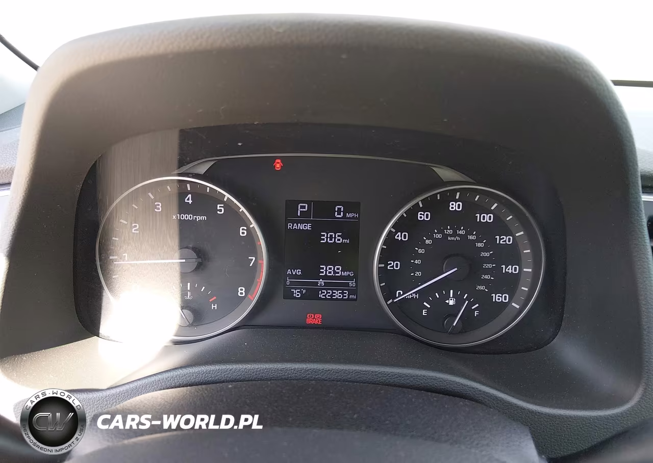 2017 Hyundai Elantra Se VIN:5NPD84LF5HH073266 - 7