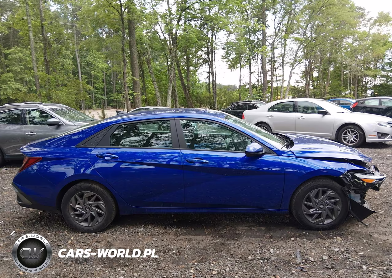 2024 Hyundai Elantra Sel VIN:KMHLM4DG4RU654968 - 13