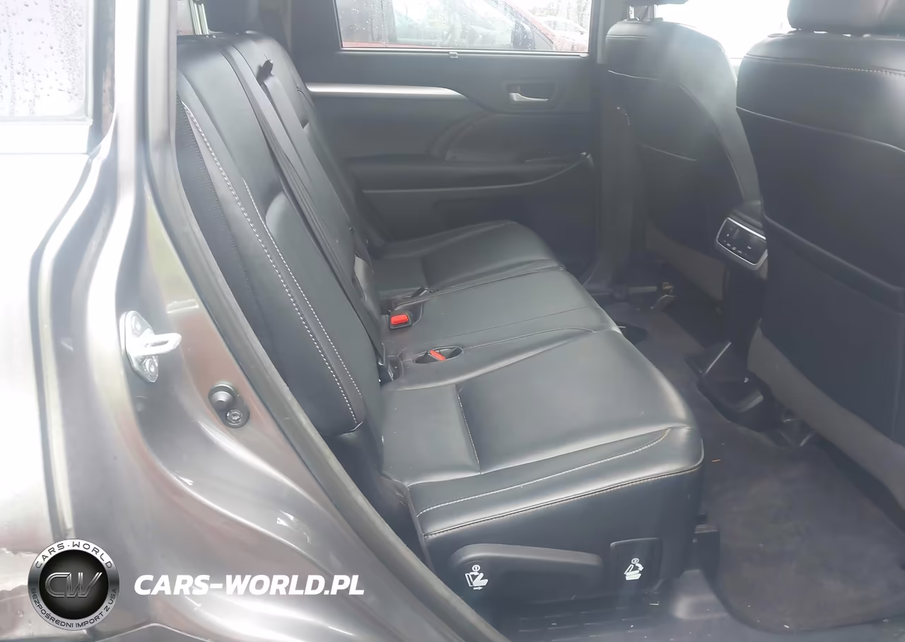 2015 Toyota Highlander Xle V6 VIN:5TDJKRFH5FS101475 - 8