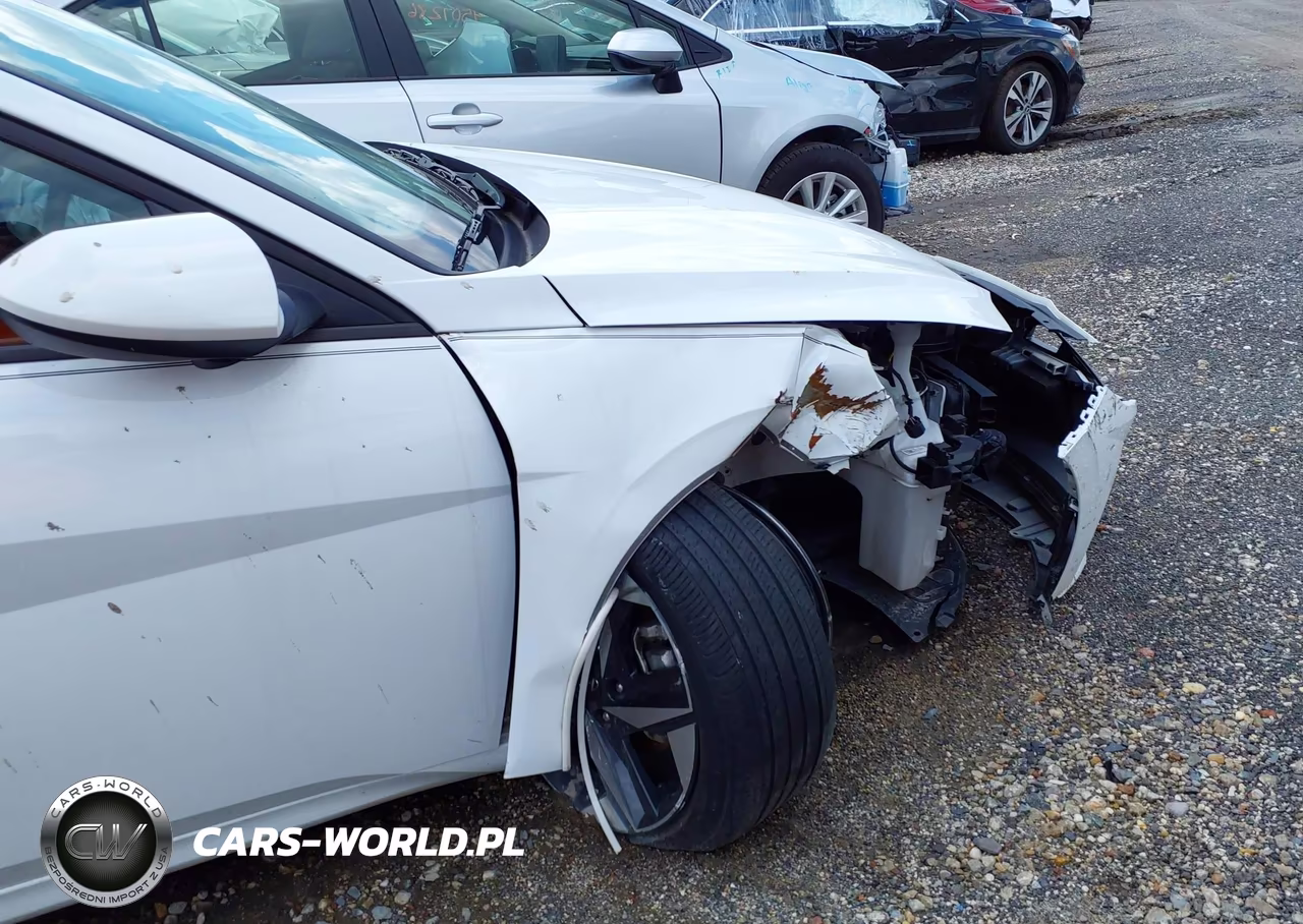 2023 Hyundai Elantra Sel VIN:5NPLS4AGXPH102784 - 18